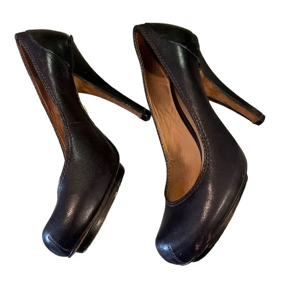 L.A.M.B. Heels - Picture 3 of 7